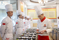 ���ʵ�ϣ�ע��ʵ��