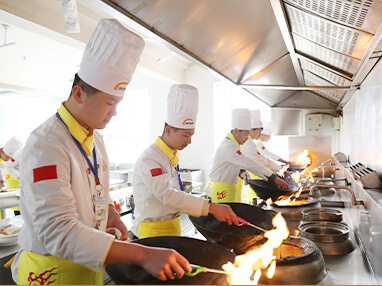 �ɶ��¶����Ľ�ѧ����_�ɶ��¶������ѧУ