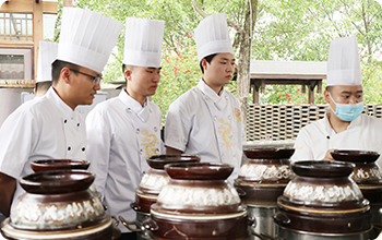 ѧ���˳�ʦ���ҹ���