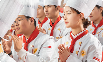 �ɶ��¶���ѧУѧ���Ͽε�2��ͼ