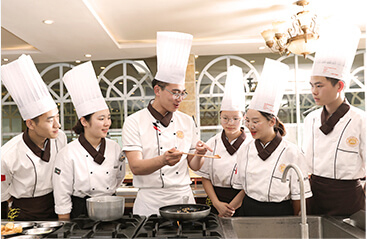 С��ʵ�ٽ�ѧ