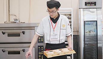 ���㷿�ϰ�һ����ͨ��