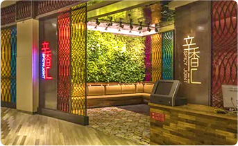 �Ϻ������У���