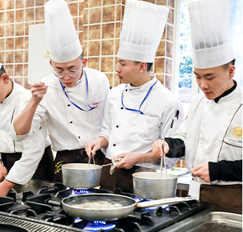 ʵ��Ϊ��������������