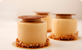 �¶�����Ʒ��