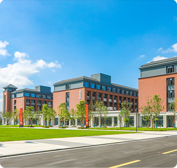 �ɶ��¶������ѧУ������ô����3��ͼ