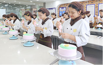 ŷ������곤��